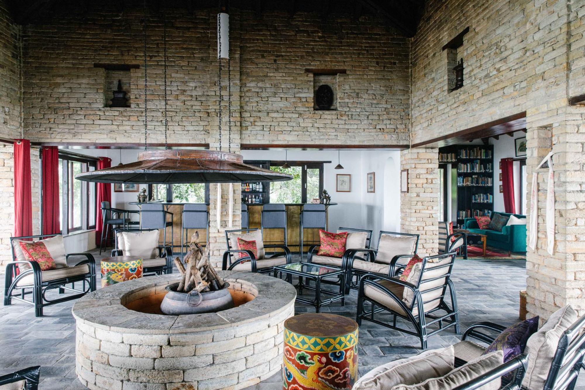 Tiger Mountain Pokhara Lodge מראה חיצוני תמונה