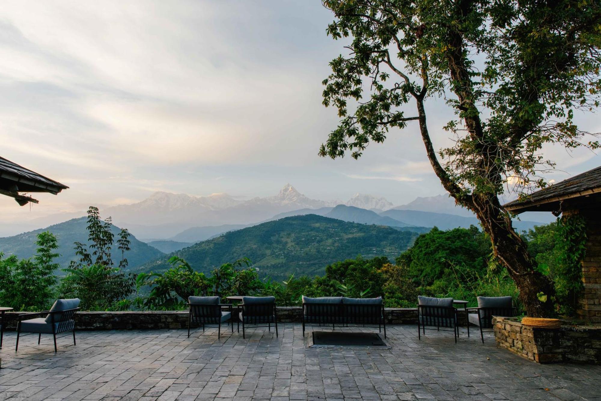 Tiger Mountain Pokhara Lodge מראה חיצוני תמונה